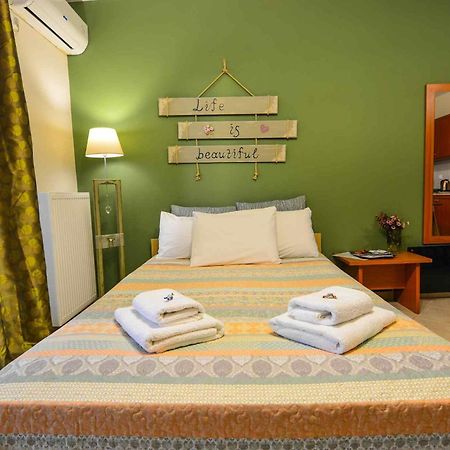 Theoni'S Apartments Xylokastro Dış mekan fotoğraf