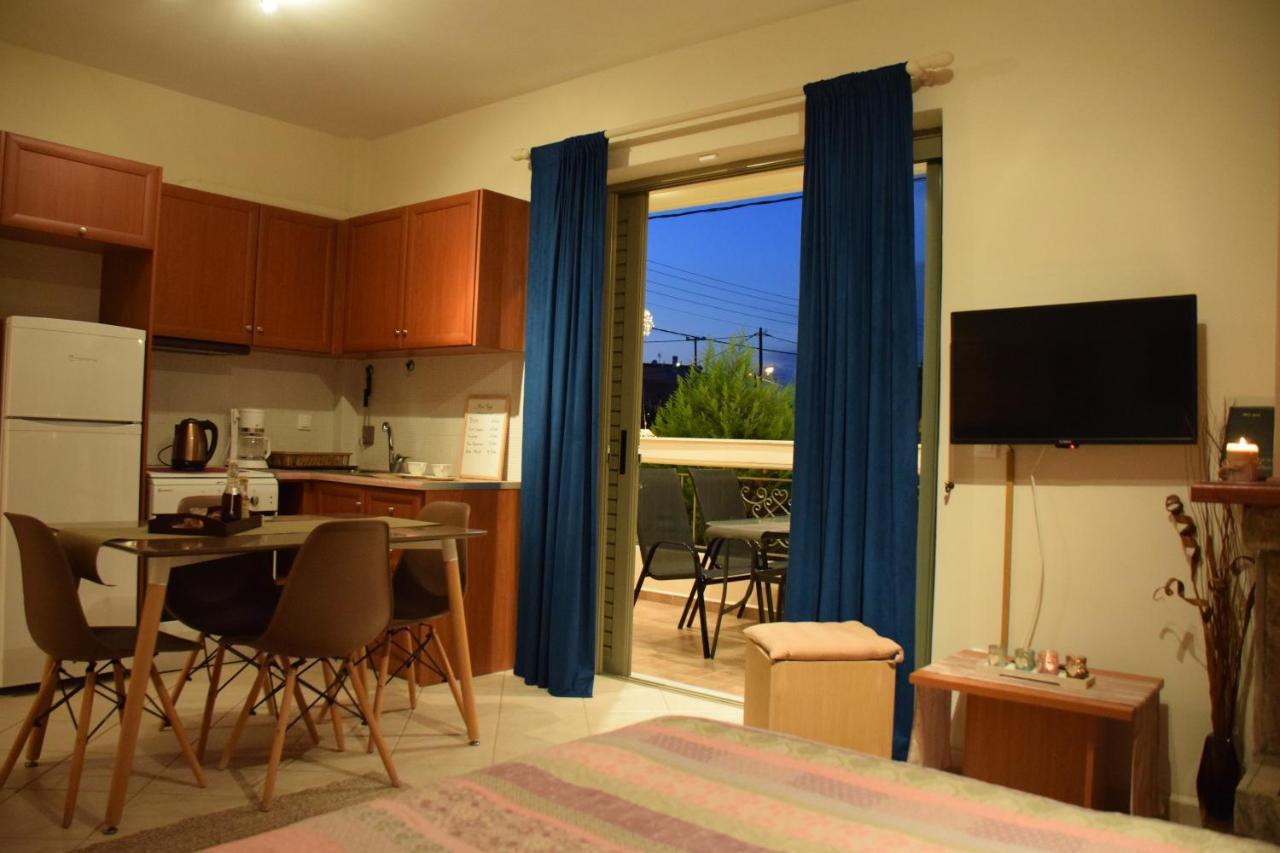 Theoni'S Apartments Xylokastro Dış mekan fotoğraf